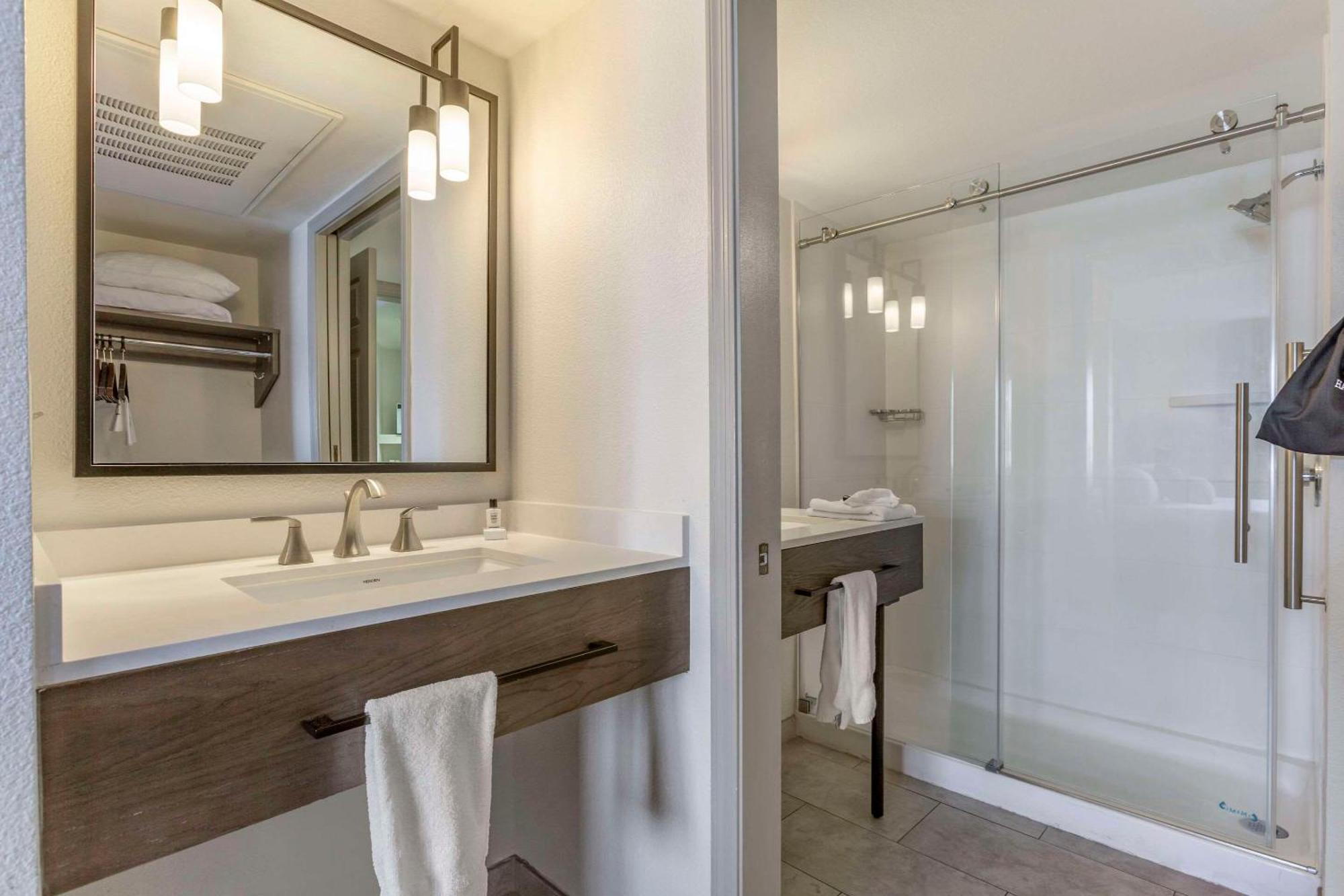 Windmill Suites Surprise - Phoenix, Ascend Hotel Collection Luaran gambar