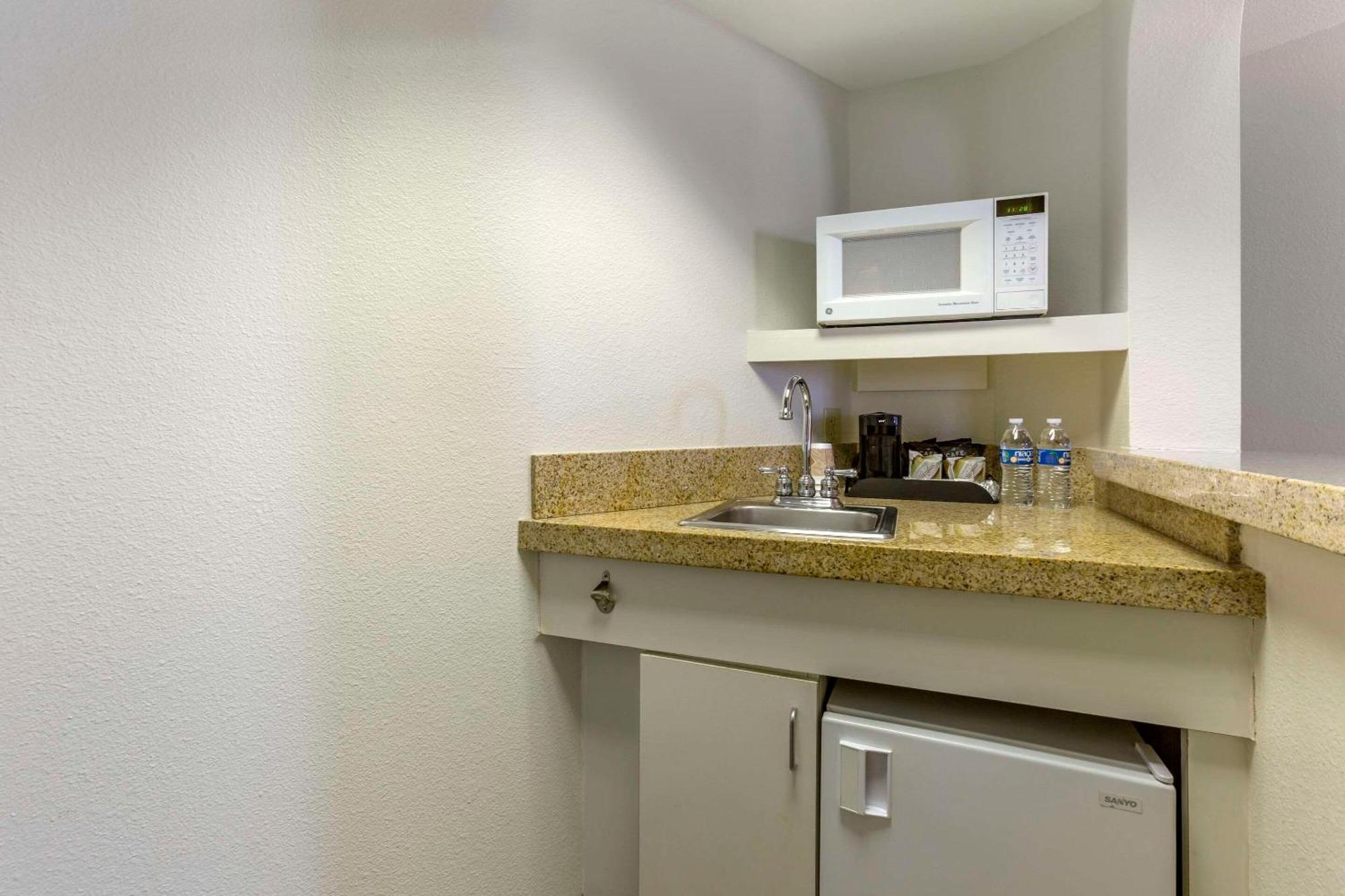 Windmill Suites Surprise - Phoenix, Ascend Hotel Collection Luaran gambar